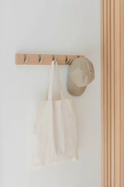 Модерни закачалки за стена