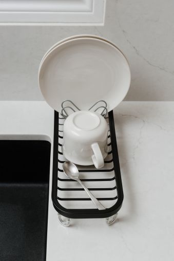 UMBRA SINKIN MINI DISH RACK BLK/NKL