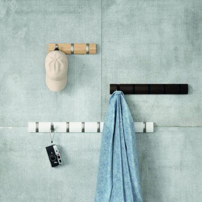 UMBRA Flip 8 Стенна закачалка, бял / бял