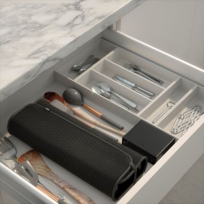 UMBRA UDRY ULTRA DRYING RACK W  MAT BLACK