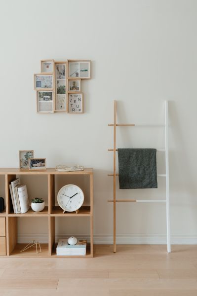 UMBRA EDGE MULTI WALL NATURAL