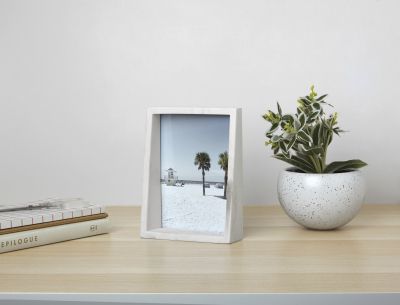 Umbra Edge 13 X 18 Picture Frame