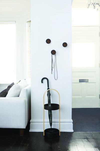 UMBRA HUB 3 HOOK BLK/WAL