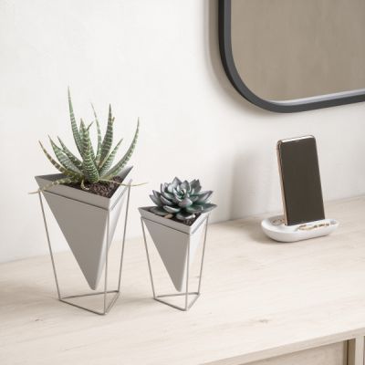 UMBRA TRIGG TABLETOP SET (2) SM+LG WHT/NKL